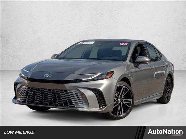 2025 Toyota Camry XSE FWD