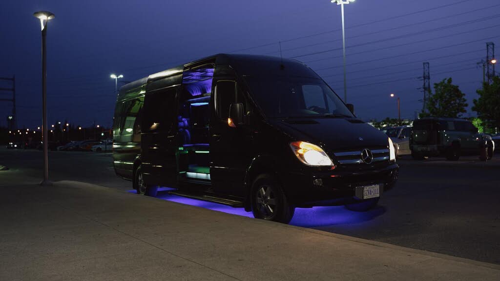 2013 Mercedes-Benz Sprinter 2500 170 WB Crew Van