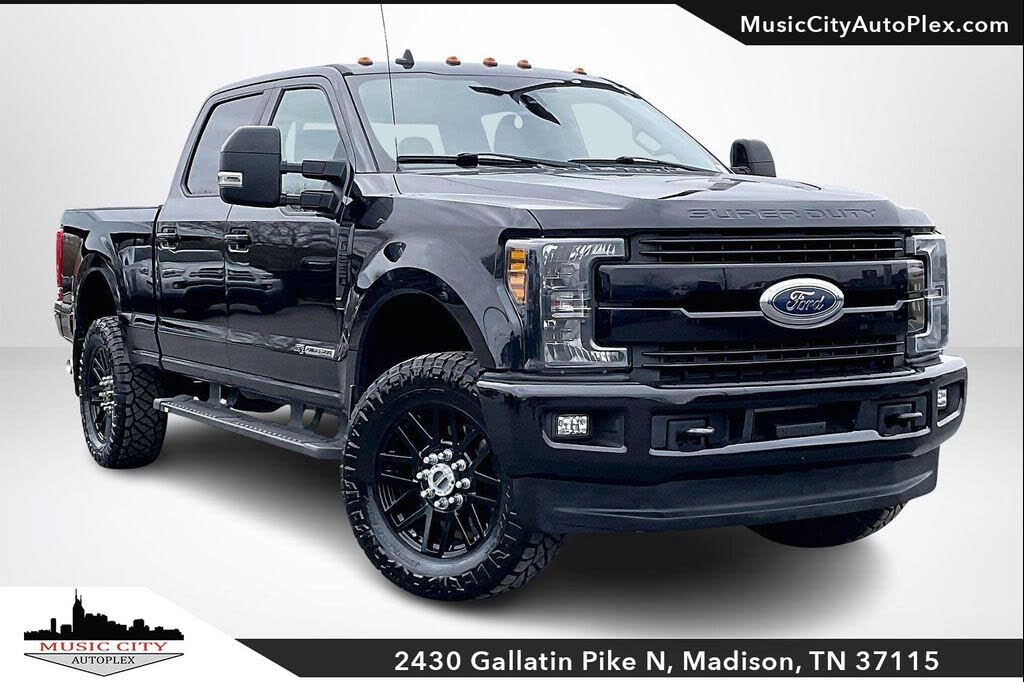 2019 Ford F-250 Super Duty Lariat Crew Cab 4WD
