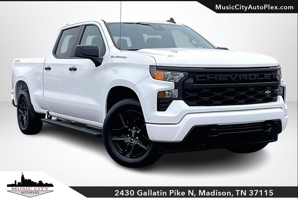 2023 Chevrolet Silverado 1500 Custom Crew Cab 4WD
