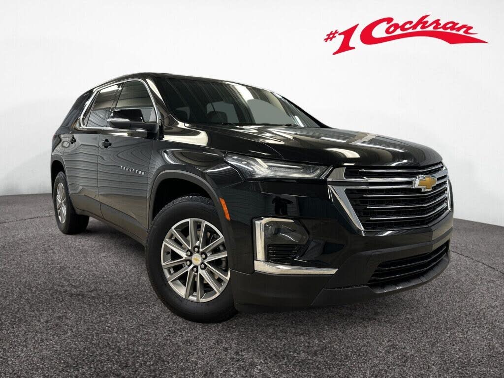 2023 Chevrolet Traverse LT Leather FWD