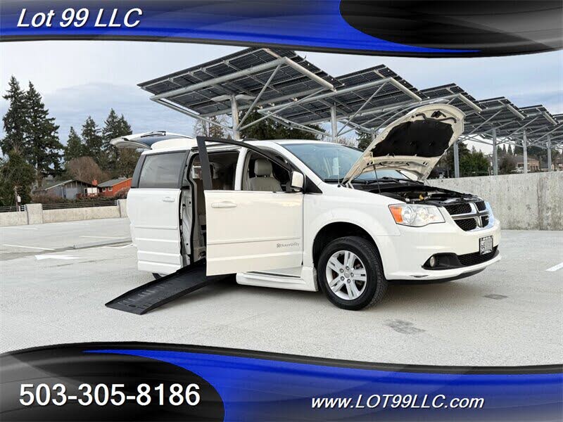 2011 Dodge Grand Caravan Crew FWD