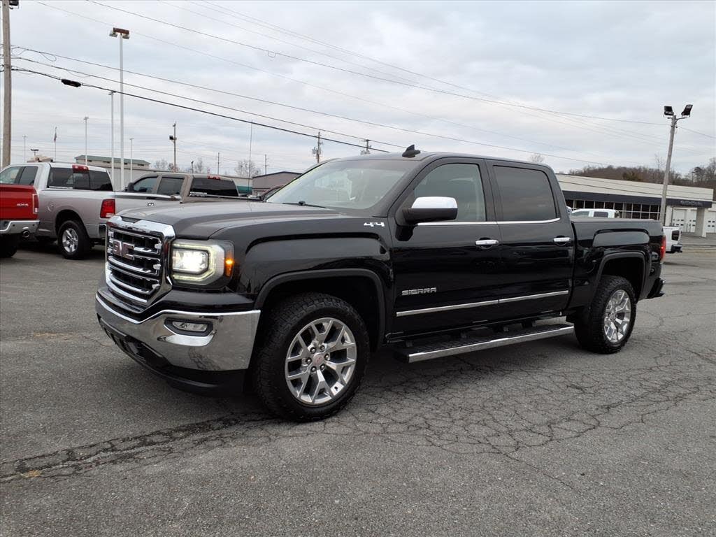 2017 GMC Sierra 1500 SLT Crew Cab 4WD