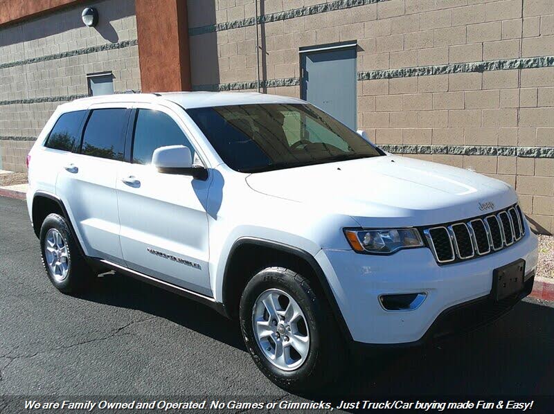 2017 Jeep Grand Cherokee Laredo 4WD