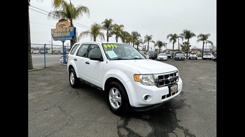 2011 Ford Escape XLS FWD