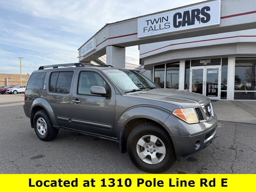 2006 Nissan Pathfinder LE
