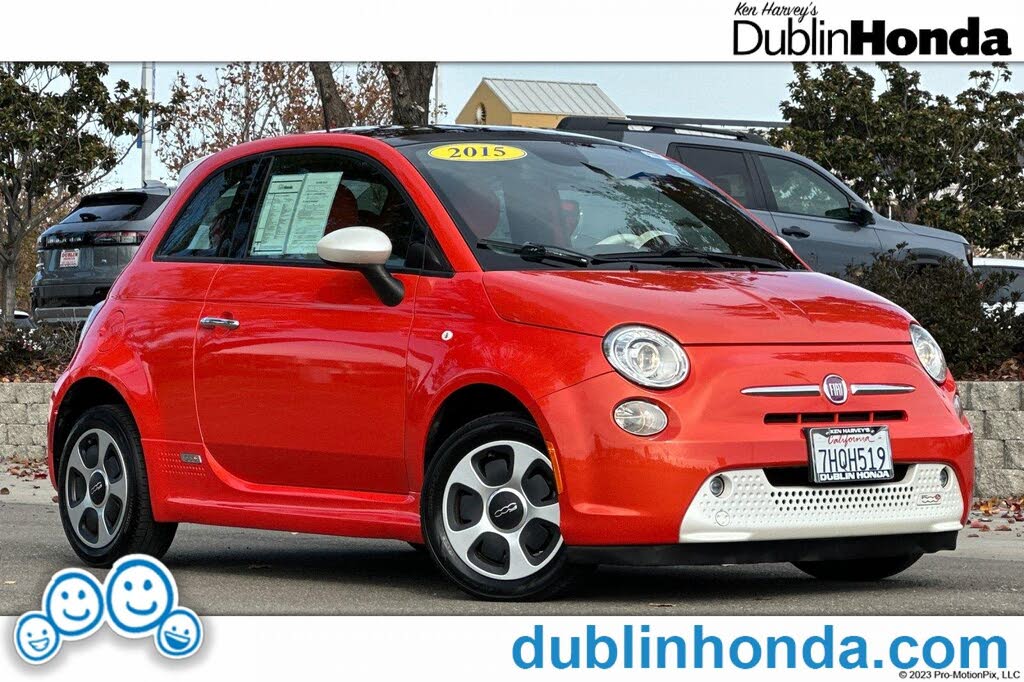 2015 FIAT 500e FWD