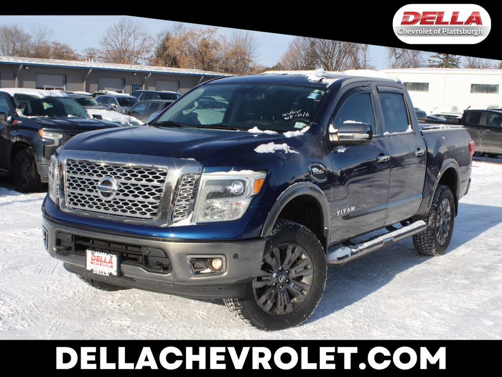 2017 Nissan Titan Platinum Reserve Crew Cab 4WD