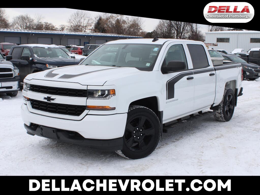 2018 Chevrolet Silverado 1500 Custom Crew Cab 4WD