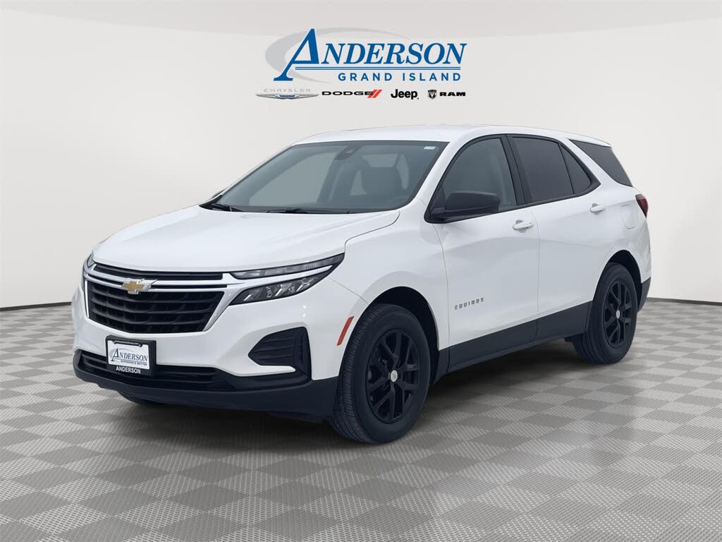 2022 Chevrolet Equinox LS AWD with 1LS