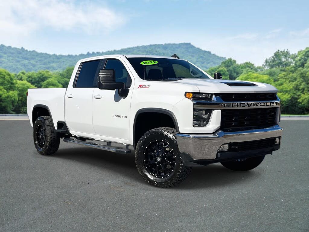 2022 Chevrolet Silverado 2500HD LT Crew Cab 4WD