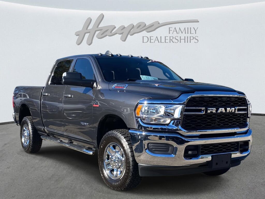 2022 RAM 2500 Tradesman Crew Cab 4WD
