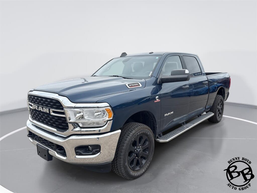 2022 RAM 2500 Big Horn Crew Cab 4WD