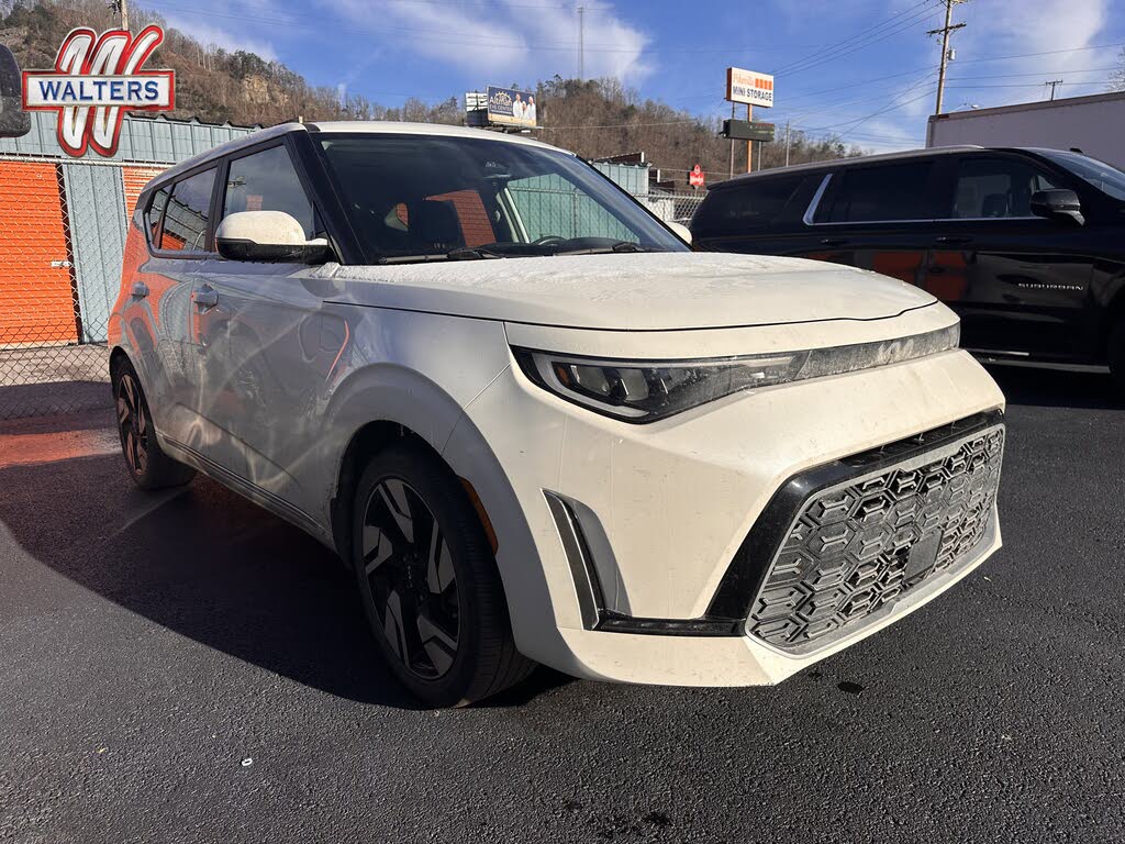 2023 Kia Soul GT-Line FWD