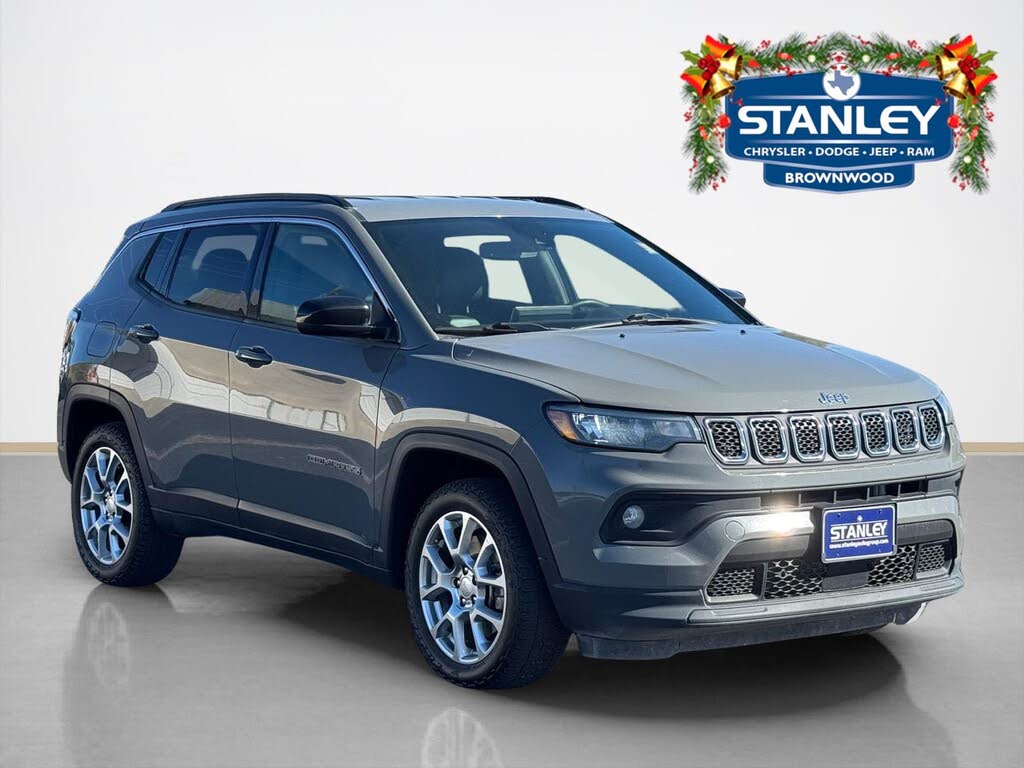 2024 Jeep Compass Latitude Lux 4WD