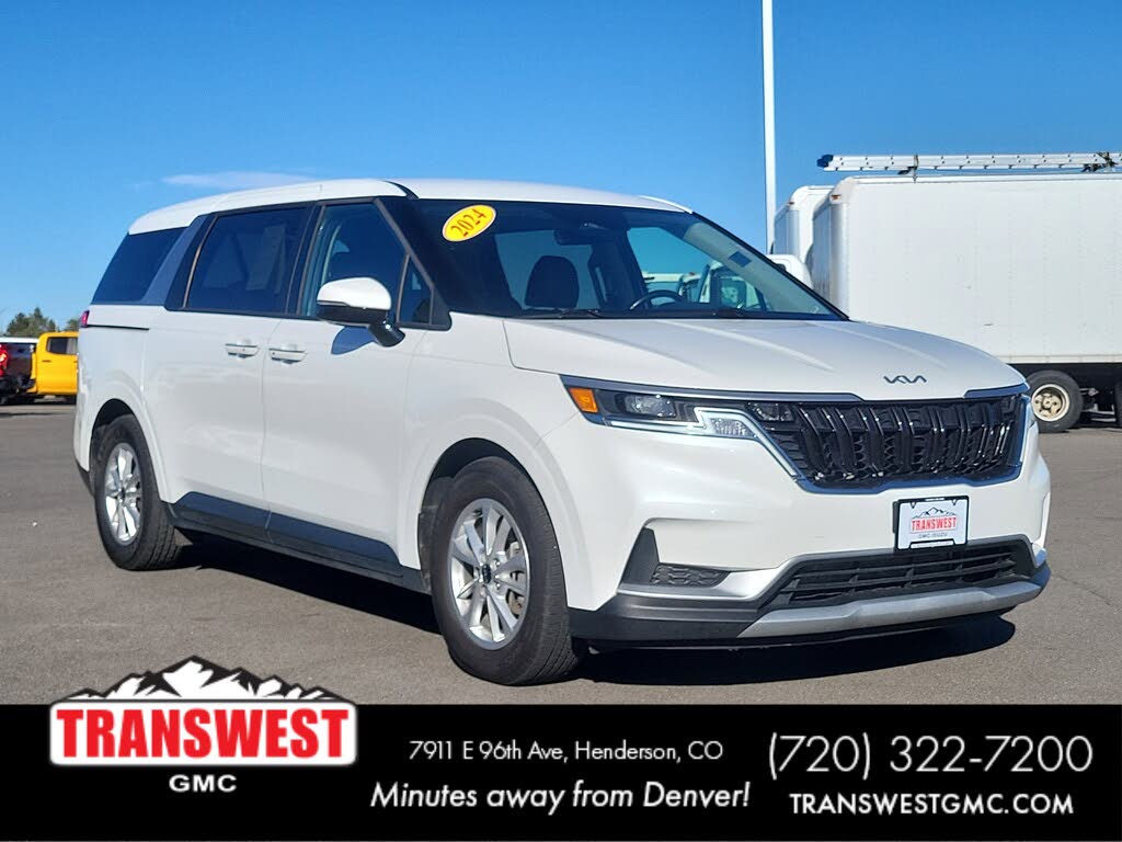 2024 Kia Carnival LX FWD