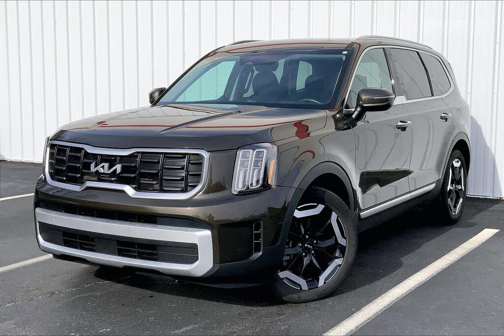 2024 Kia Telluride S FWD