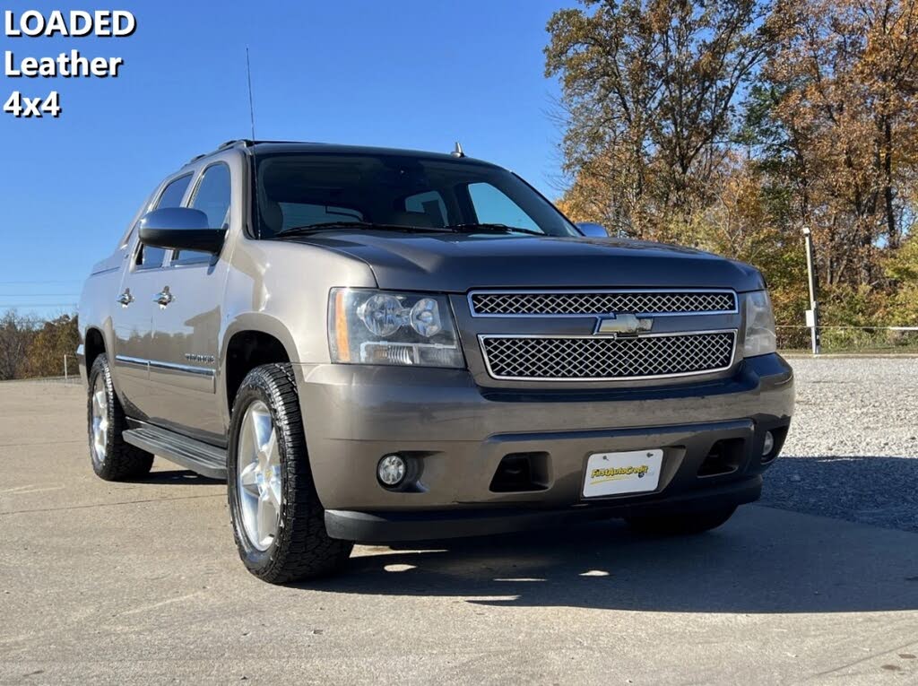 2011 Chevrolet Avalanche LTZ 4WD