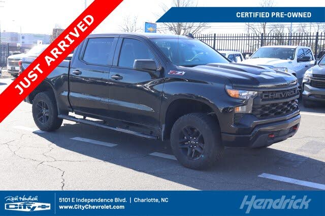 2023 Chevrolet Silverado 1500 Custom Trail Boss Crew Cab 4WD