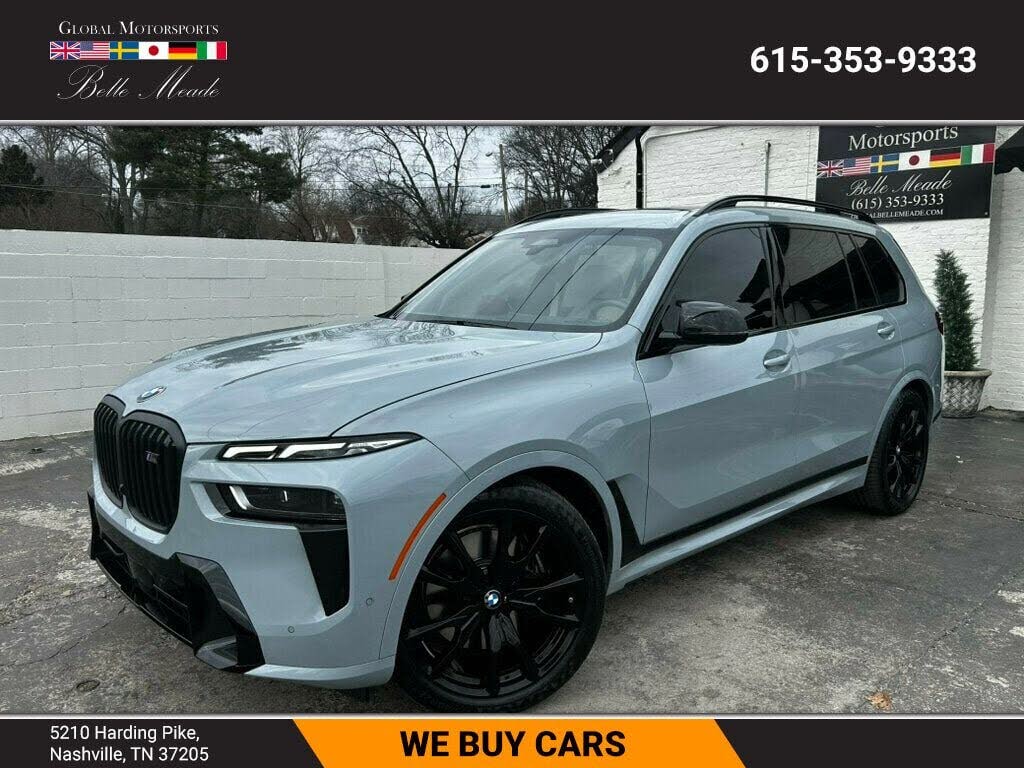 2025 BMW X7 M60i AWD
