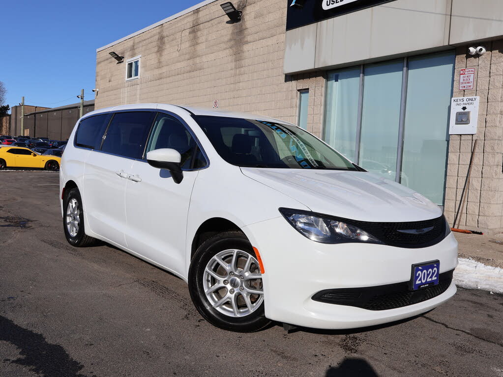 Chrysler Grand Caravan SXT FWD 2022