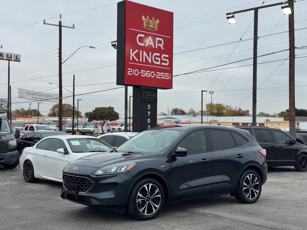 2022 Ford Escape SE FWD