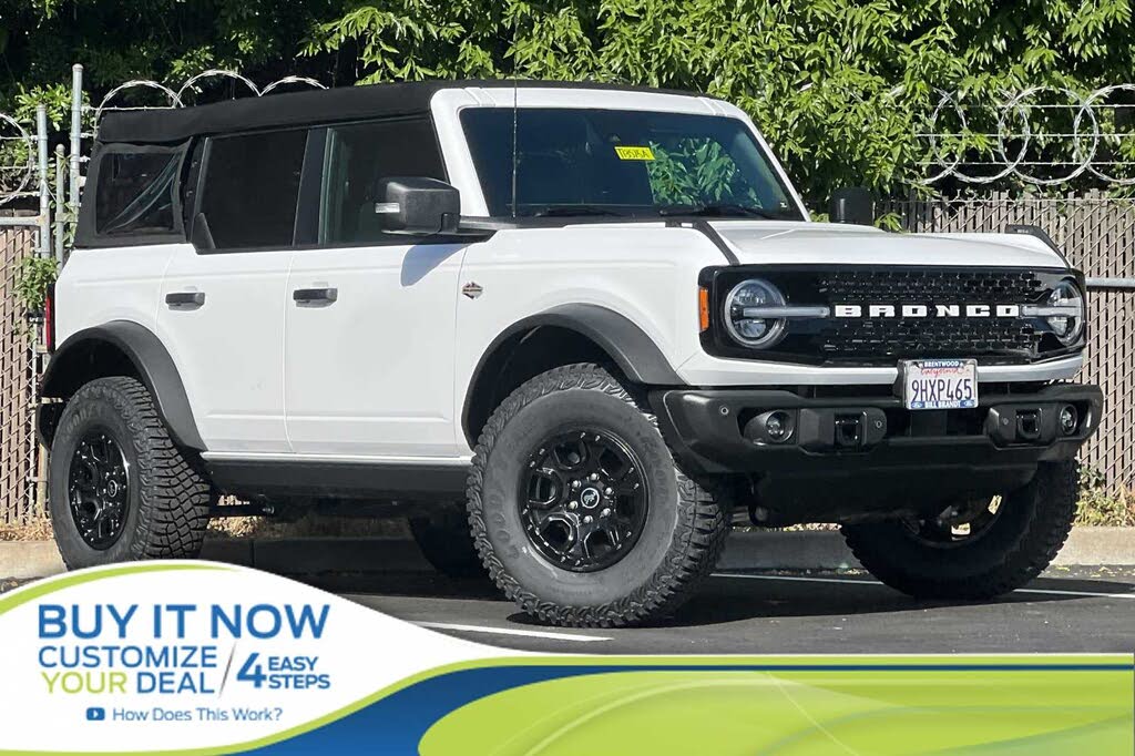 2023 Ford Bronco Wildtrak Advanced 4-Door 4WD