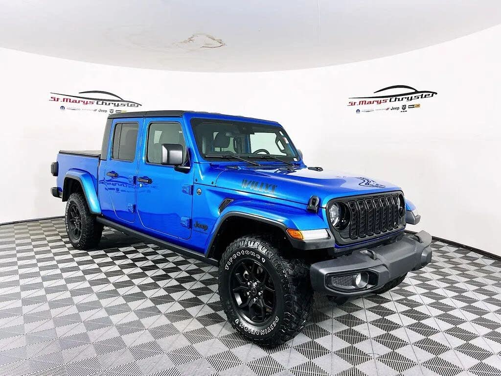 2024 Jeep Gladiator Willys Crew Cab 4WD