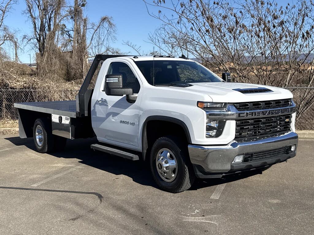 2022 Chevrolet Silverado 3500HD Chassis LT Regular Cab 4WD