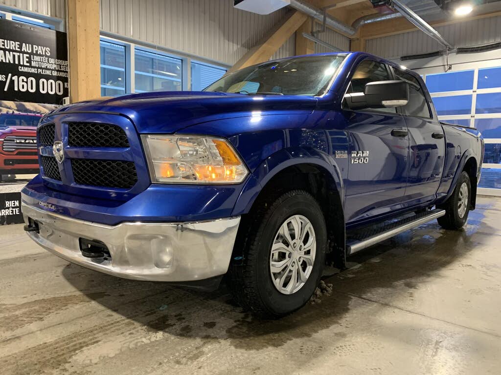 RAM 1500 SLT Crew Cab 4WD 2017