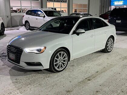 2016 Audi A3 2.0T quattro Progressiv Sedan AWD