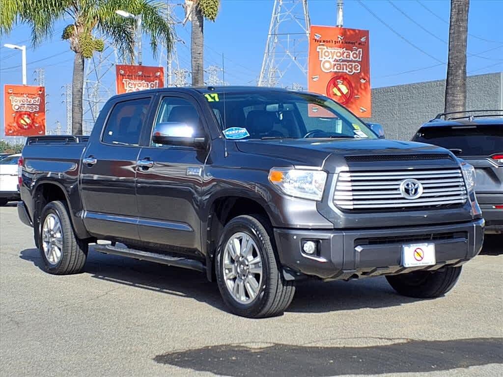 2017 Toyota Tundra Platinum CrewMax 5.7L 4WD