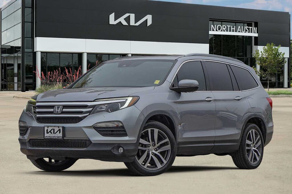2018 Honda Pilot Touring AWD