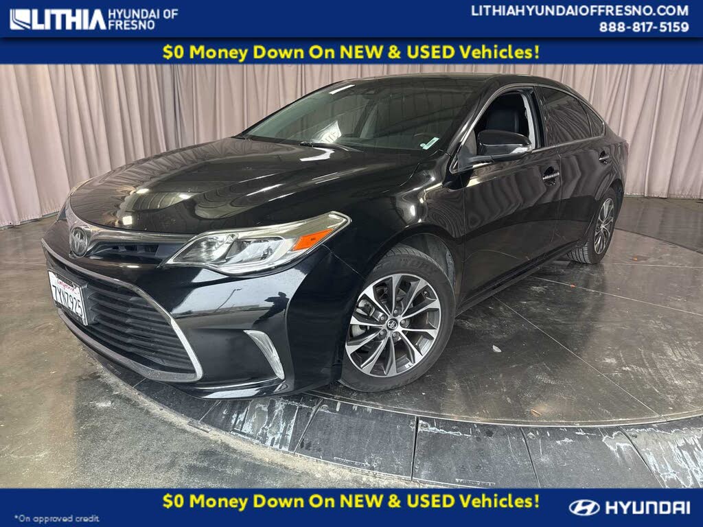2018 Toyota Avalon XLE