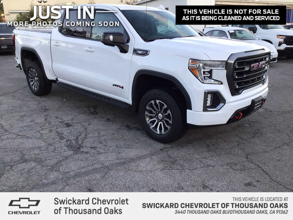 2021 GMC Sierra 1500 AT4 Crew Cab 4WD