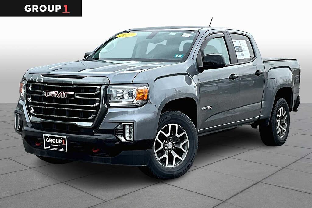 2022 GMC Canyon AT4 Crew Cab 4WD with Leather