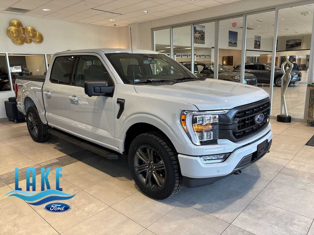 2023 Ford F-150 XLT SuperCrew 4WD