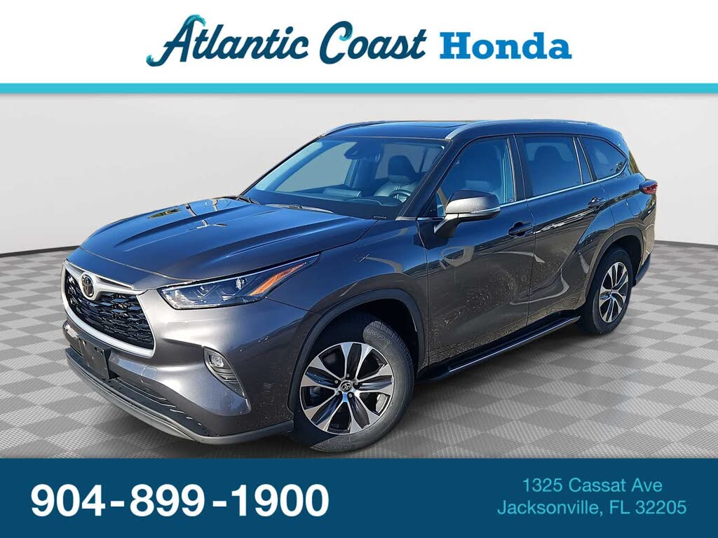 2023 Toyota Highlander XLE FWD