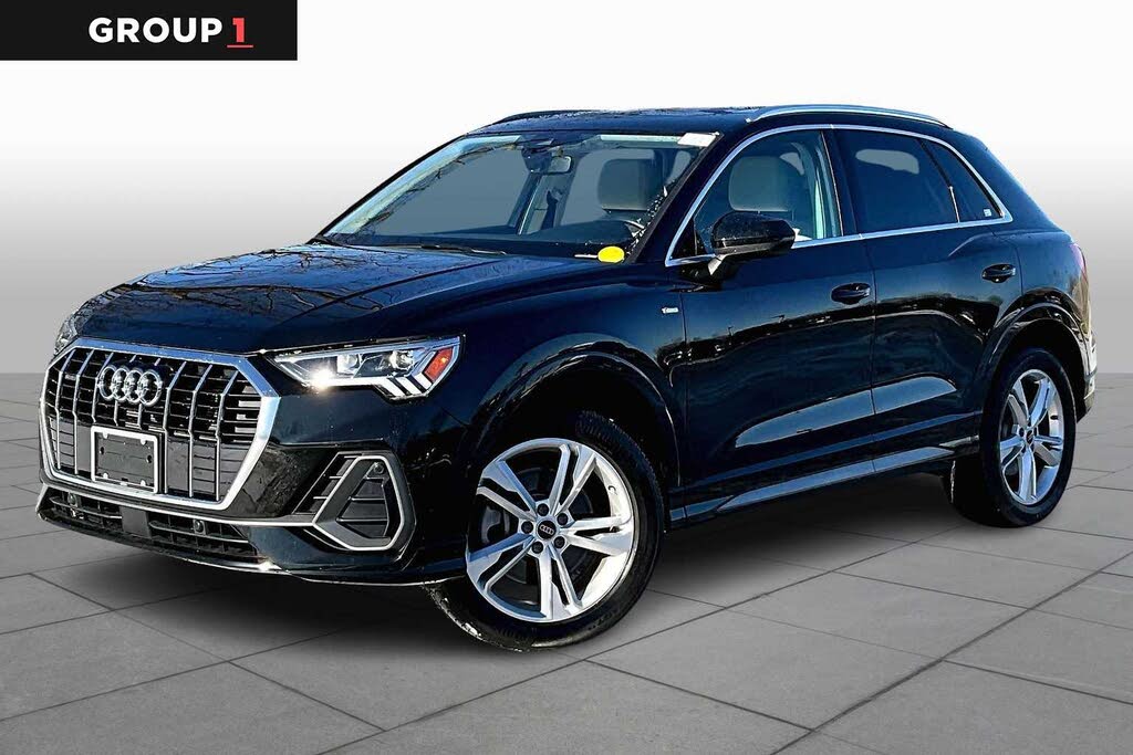 2024 Audi Q3 quattro Premium S Line 45 TFSI