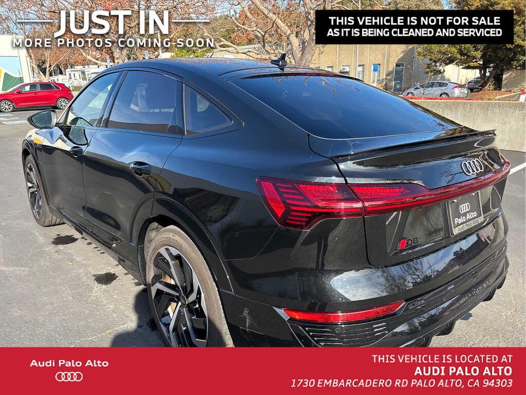 2024 Audi Q8 e-tron Sportback quattro Premium Plus S line AWD