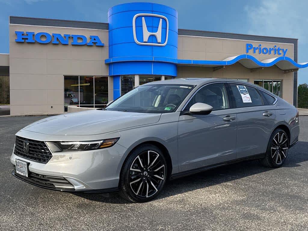 2024 Honda Accord Hybrid Touring FWD