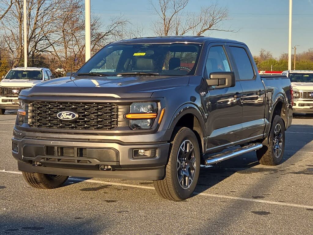 2025 Ford F-150 STX 4dr SuperCrew 4WD