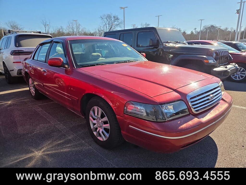2000 Ford Crown Victoria