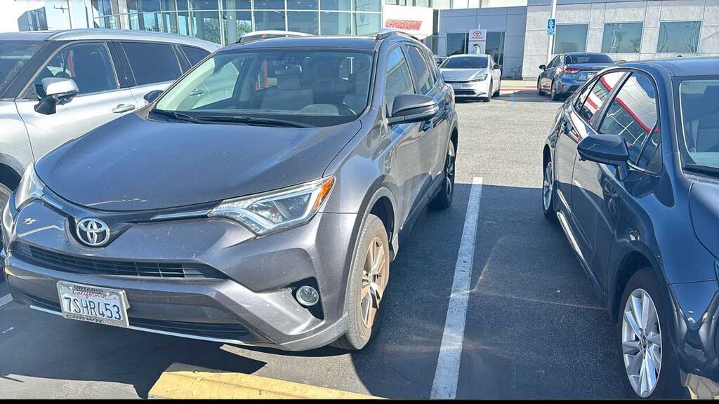 2016 Toyota RAV4 XLE