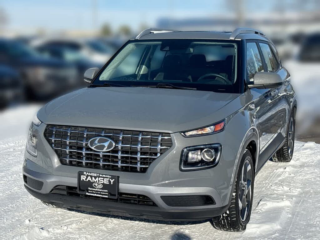 2022 Hyundai Venue SEL FWD