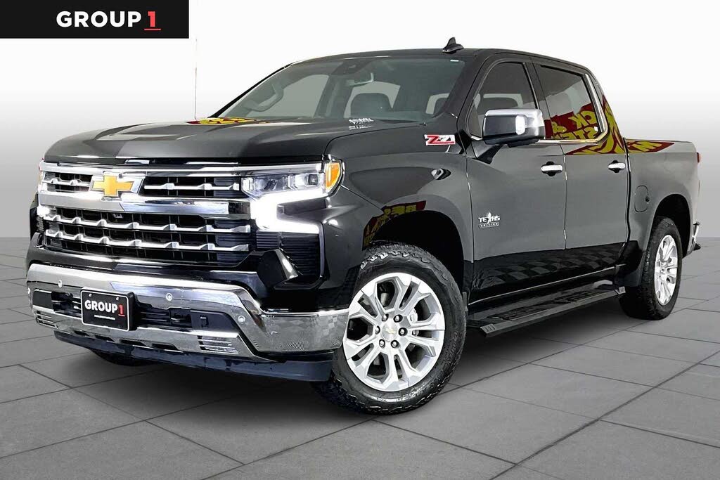 2023 Chevrolet Silverado 1500 LTZ Crew Cab 4WD