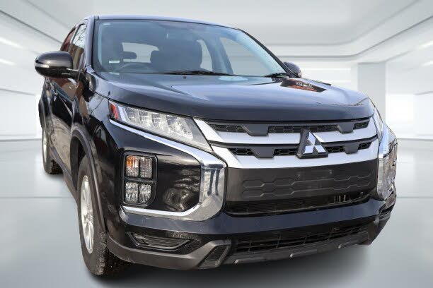 2023 Mitsubishi RVR SE AWC