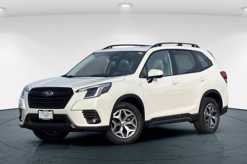 2024 Subaru Forester Premium Crossover AWD