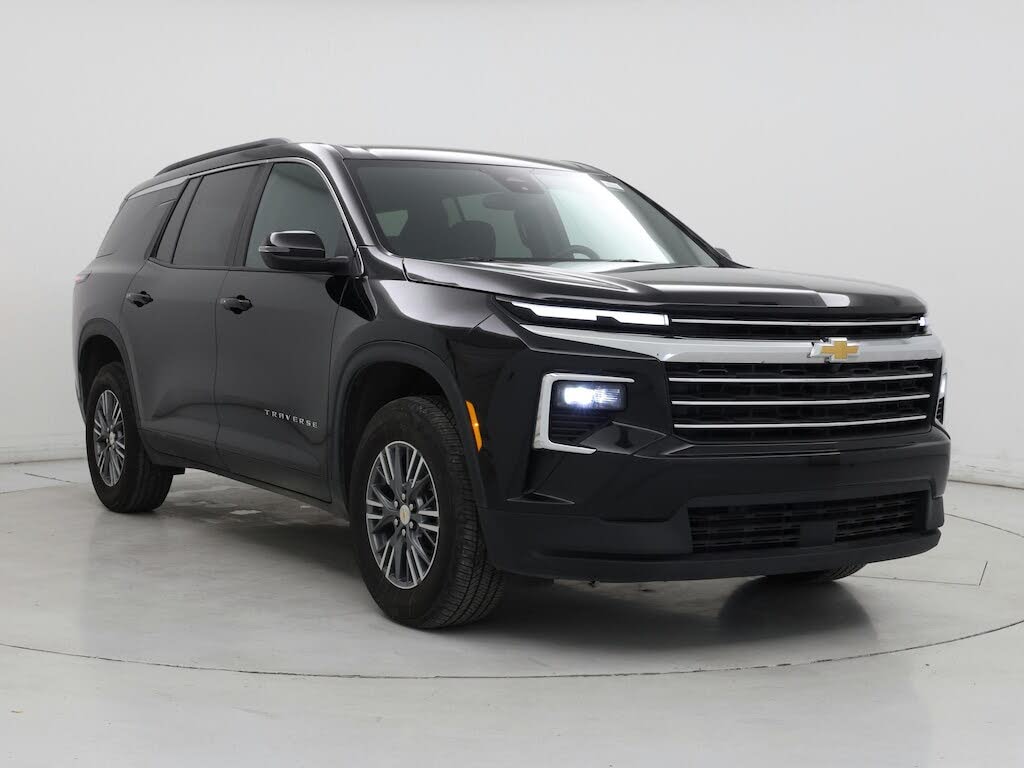 2025 Chevrolet Traverse LT FWD