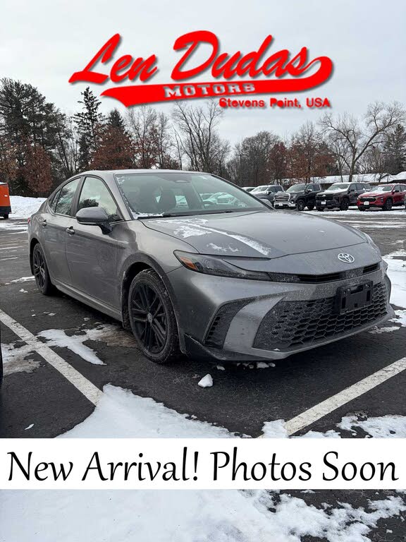 2025 Toyota Camry SE AWD
